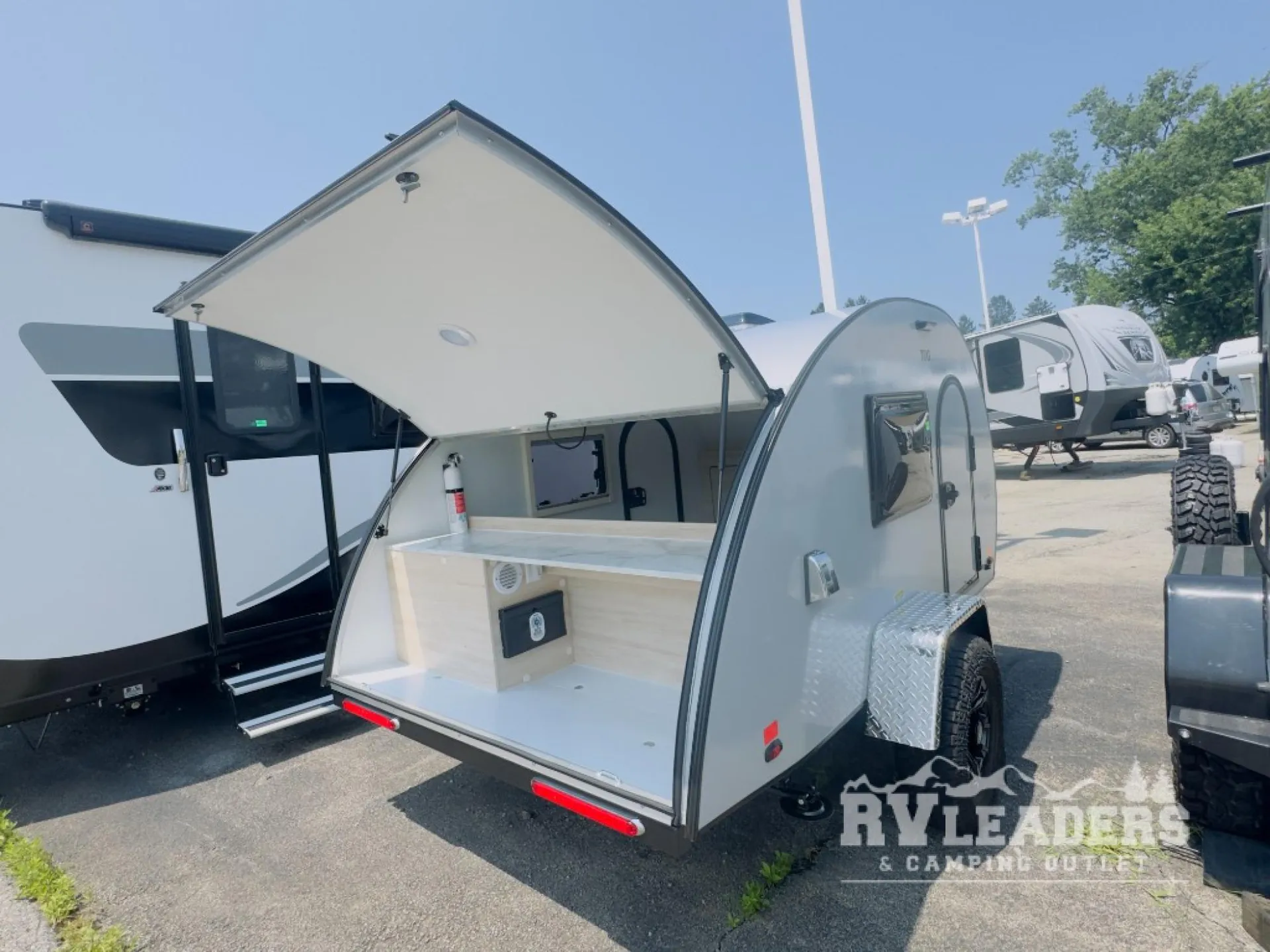 2027 nuCamp RV TAG SE New    Std. Model - Main photo