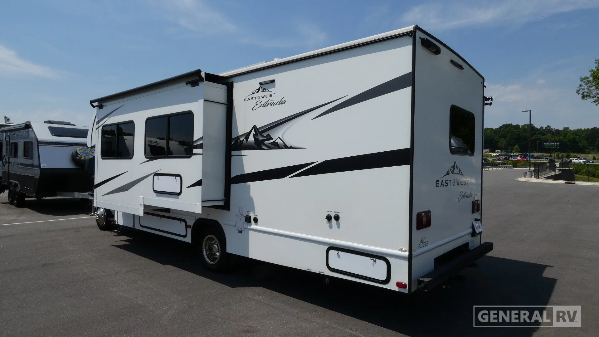 2023 EAST TO WEST Entrada 2600DS - Photo 4