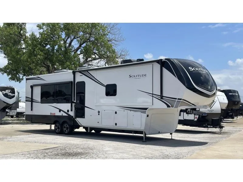 2026 Grand Design Solitude 417KB - Photo 3