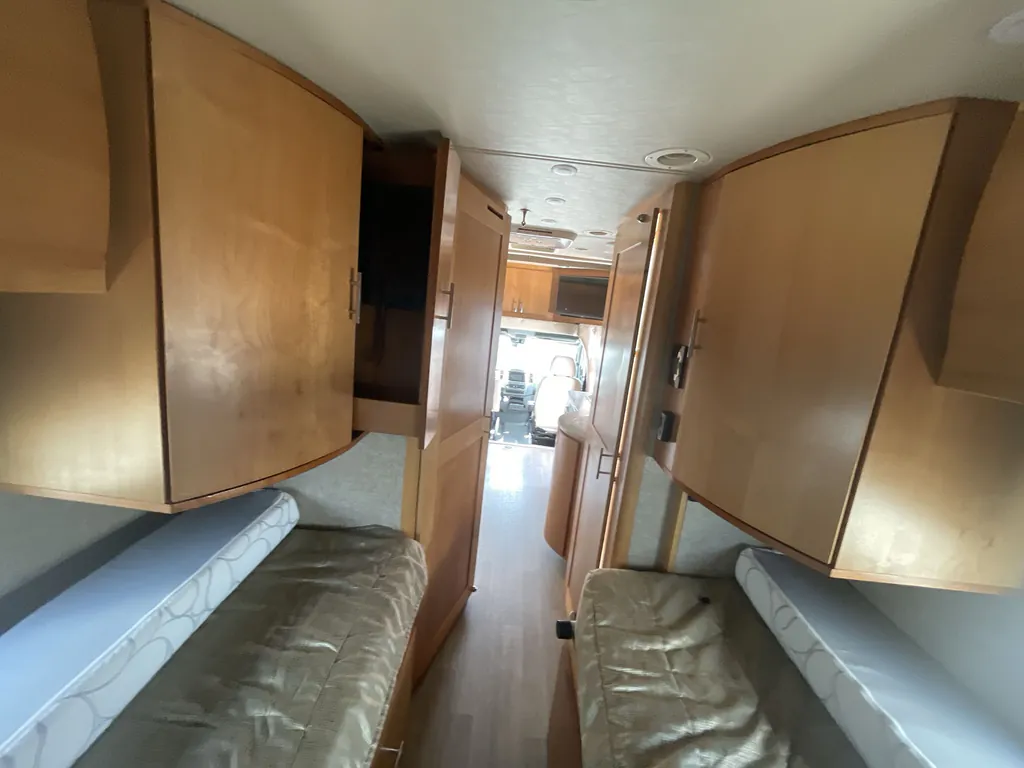 2018 Tiffin Wayfarer 24 TW, Photos photo 12