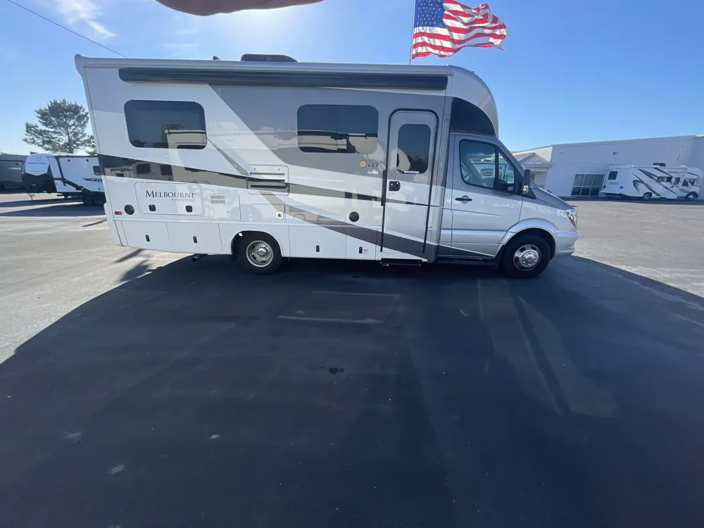 2019 Jayco Melbourne Prestige 24AP - Photo 2