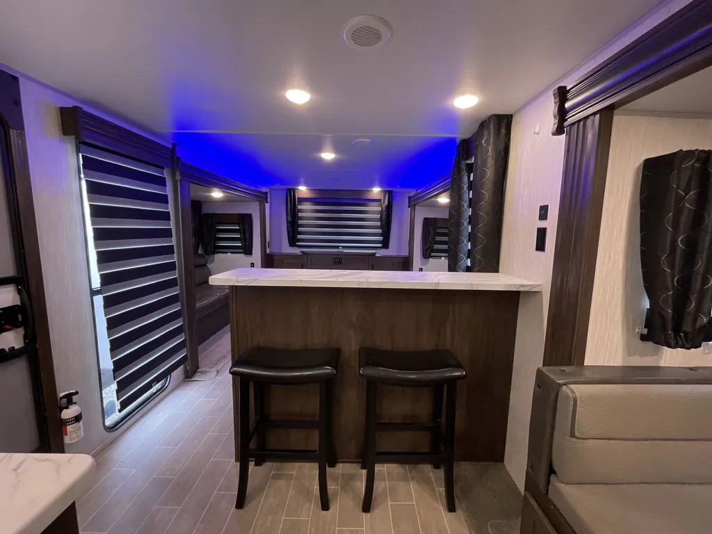 2021 Forest River Cherokee 306MM, Photos photo 13