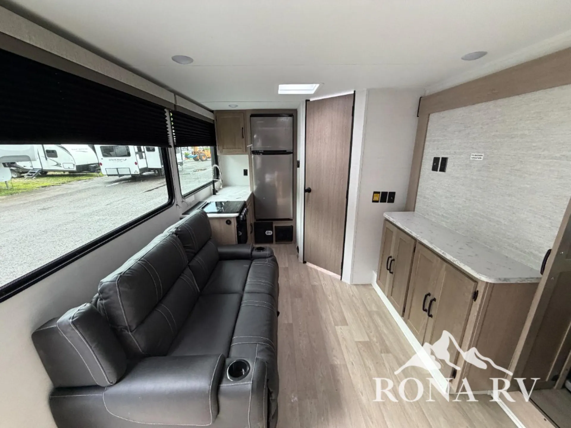 2026 Gulf Stream RV Ameri-Lite 228SB - Photo 4