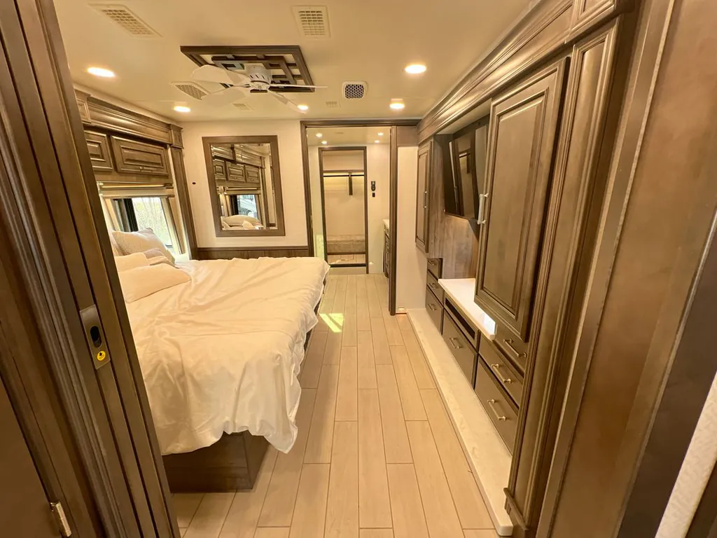 2026 Entegra Coach Aspire 44D, Photos photo 15