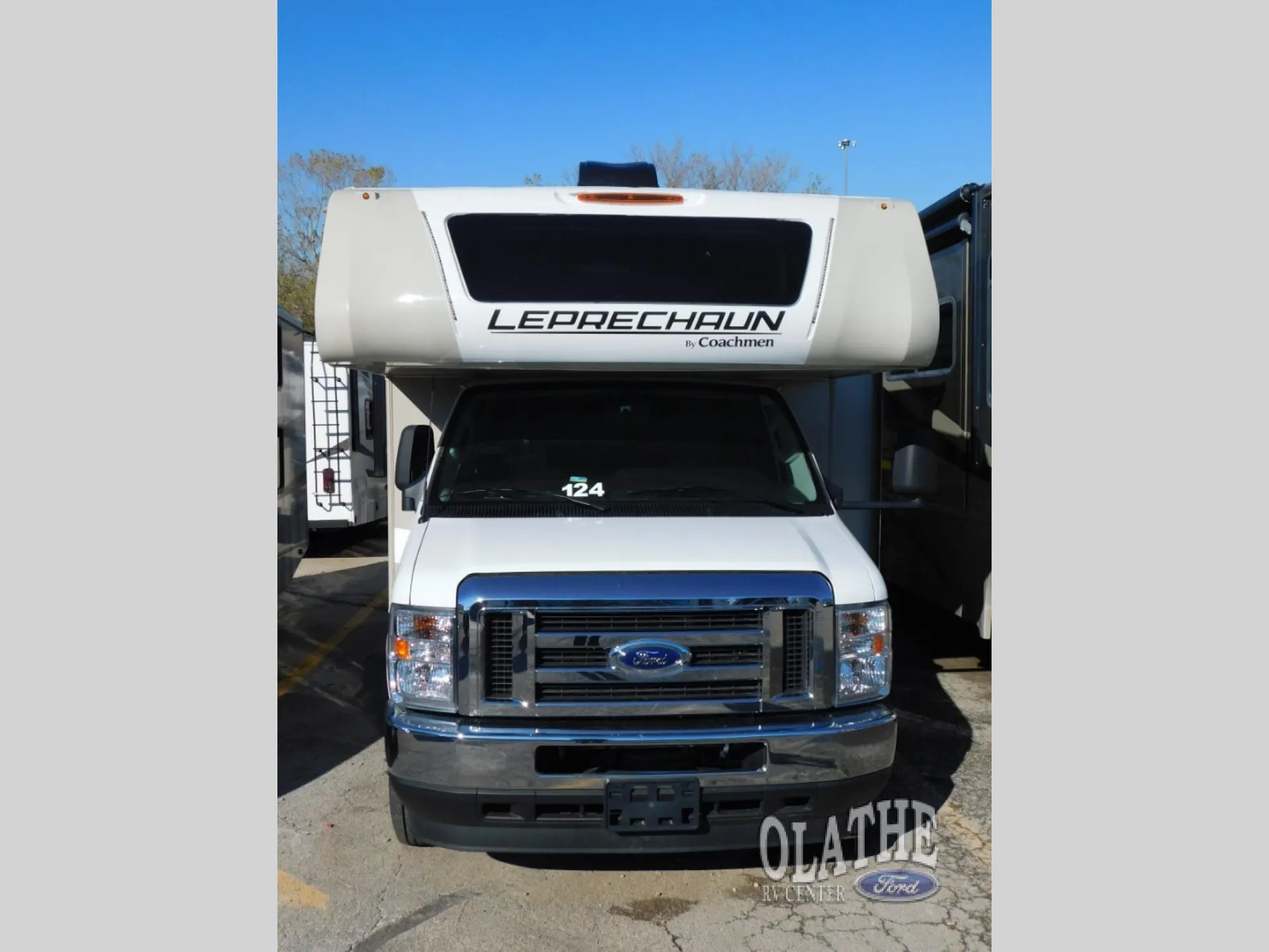 2024 Coachmen Leprechaun 319MB - Ford 450 - Photo 3