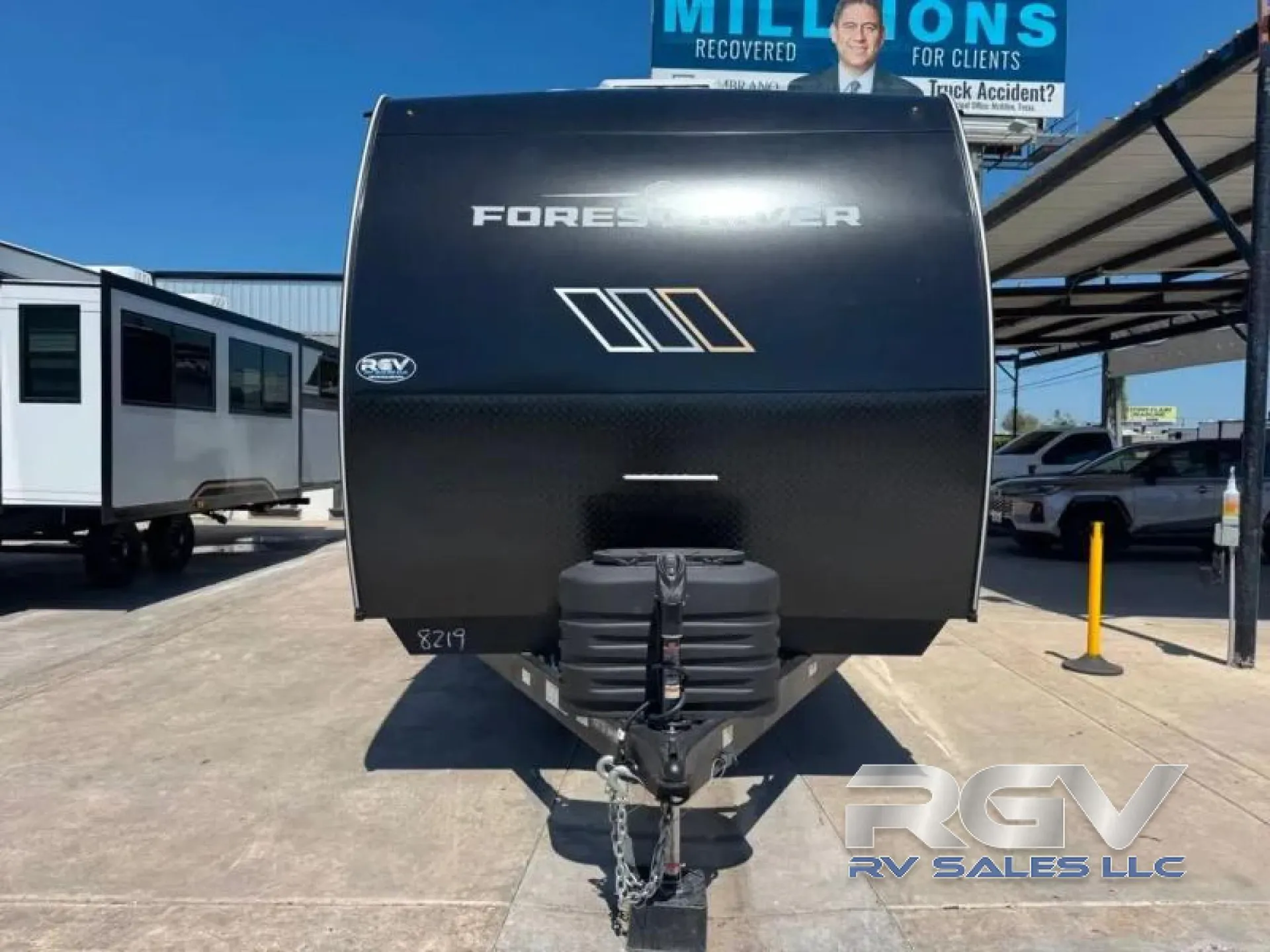2027 Forest River Vibe 2800RL - Photo 3