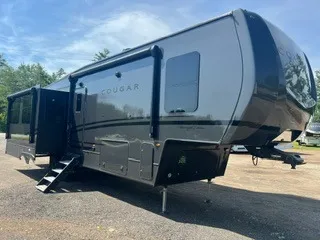 2024 Keystone Cougar 316RLS - Photo 2