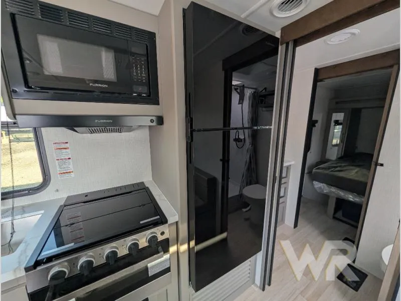 2027 Keystone RV Hideout 210RL - Photo 4