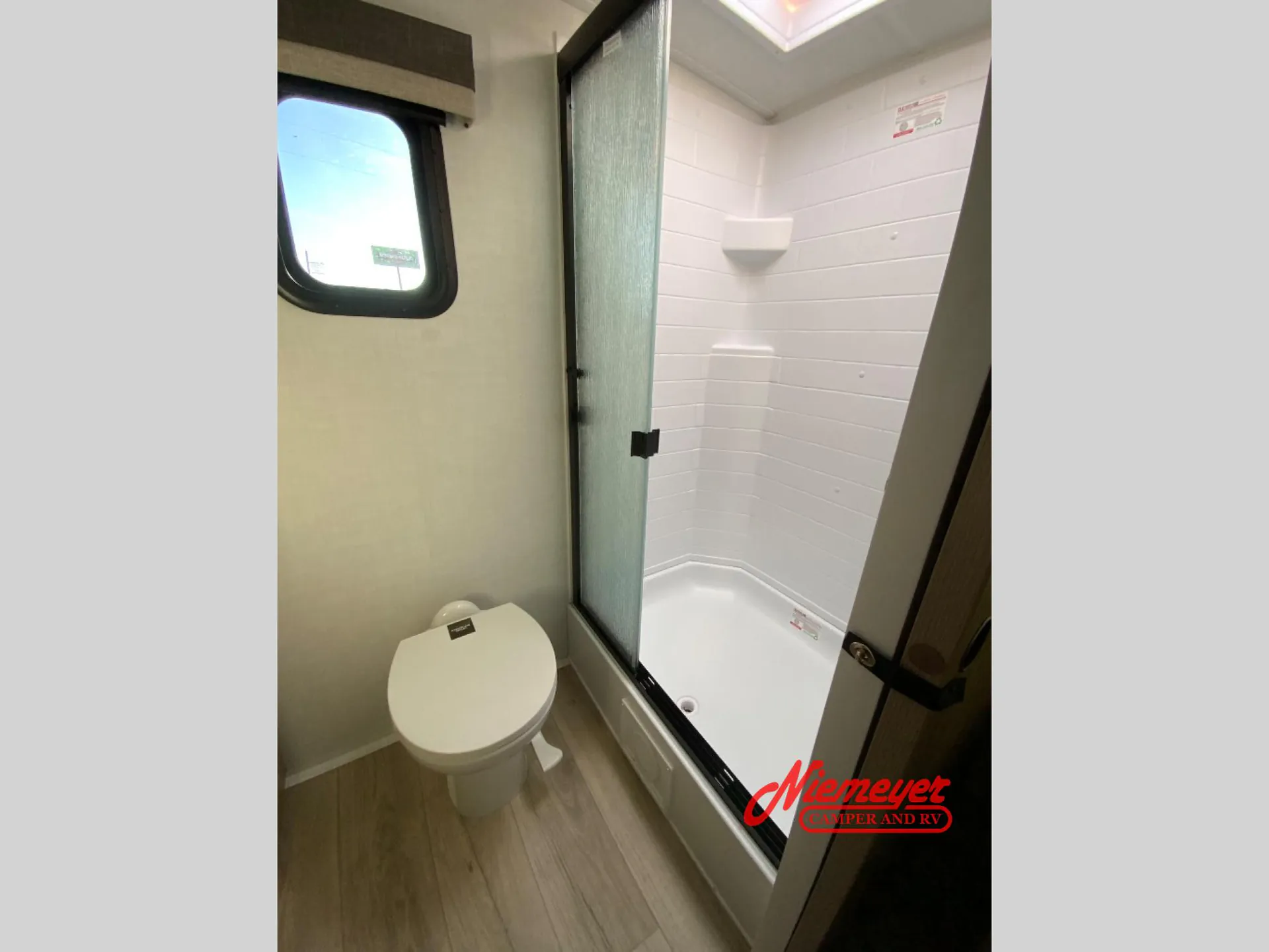 2027 Forest River Rockwood Mini Lite 2523MBR — Photo 6