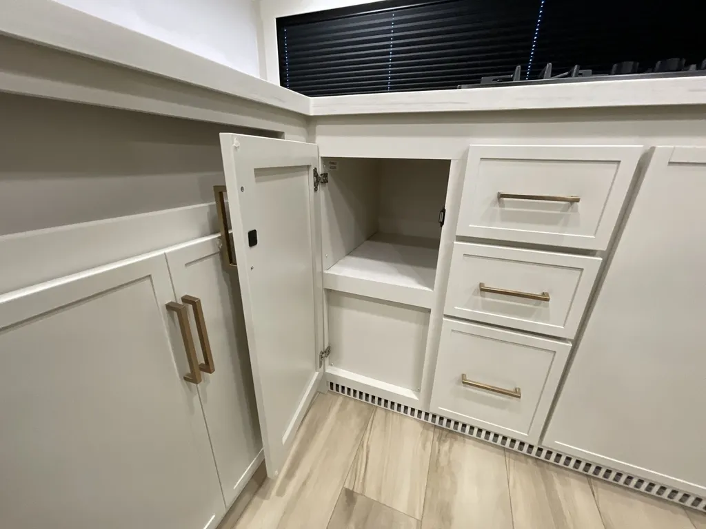 2025 Brinkley MODEL I 275, Photos photo 30