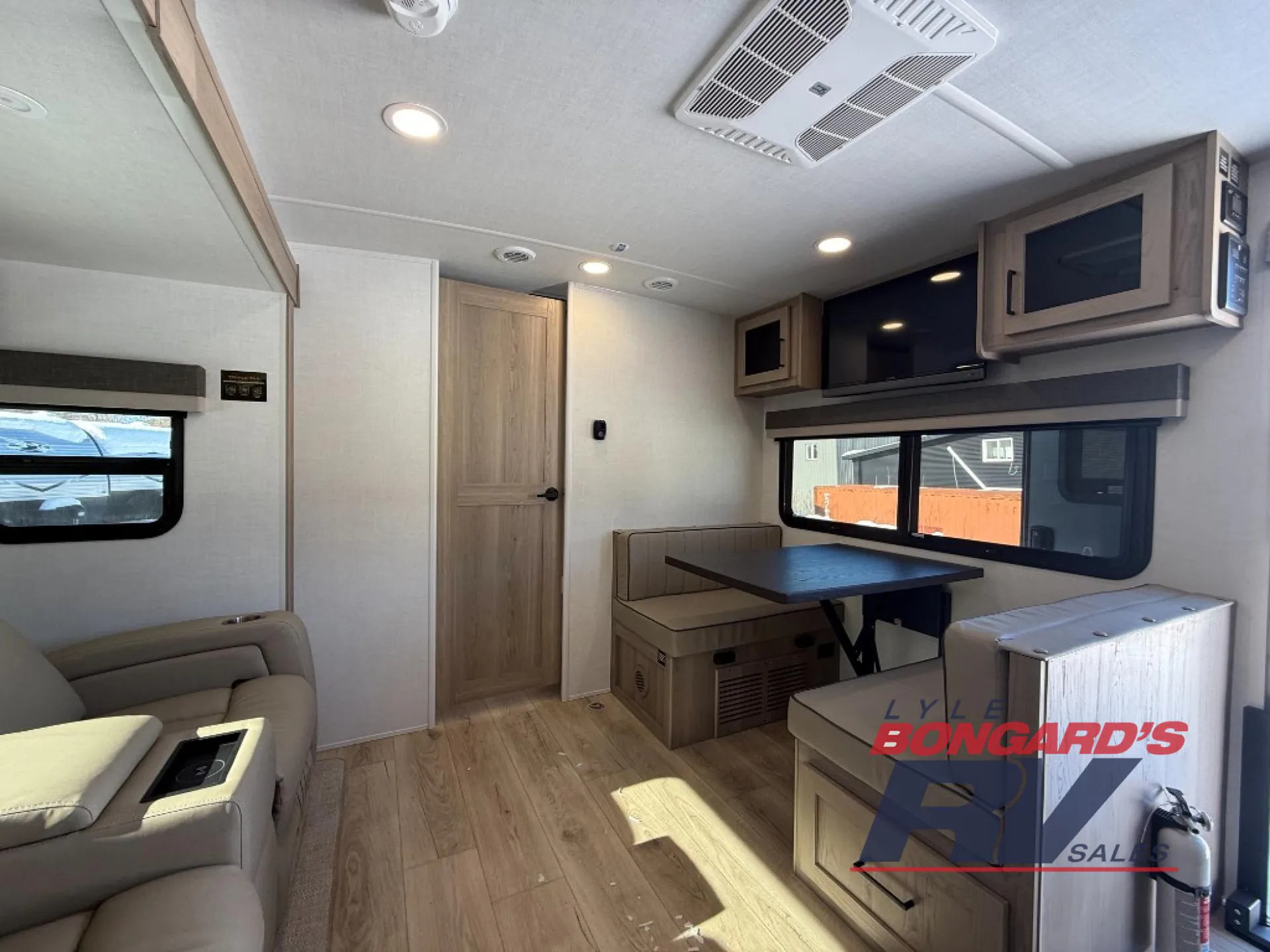 2026 Forest River Rockwood Mini Lite 2515S — Photo 6