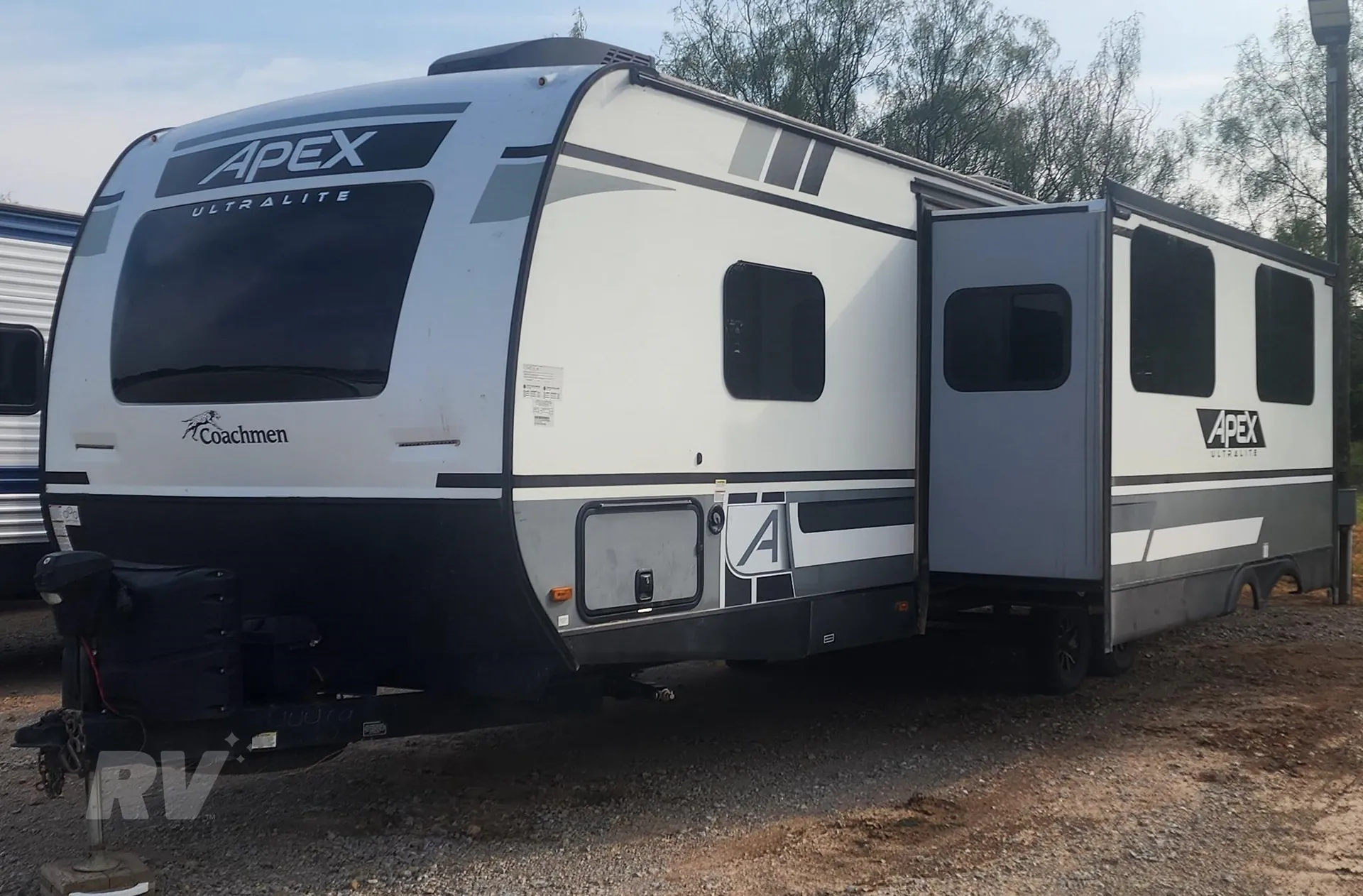 2022 Coachmen Apex Ultra-Lite 290BHS - Photo 3