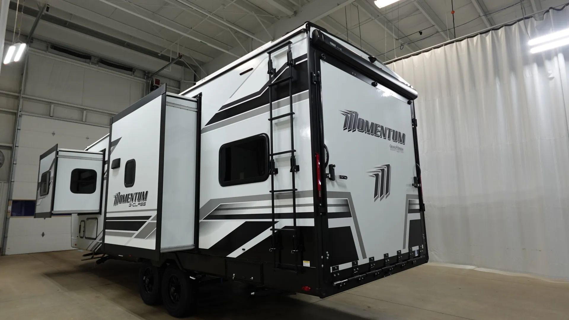 2026 Grand Design Momentum G-Class 25G - Photo 4