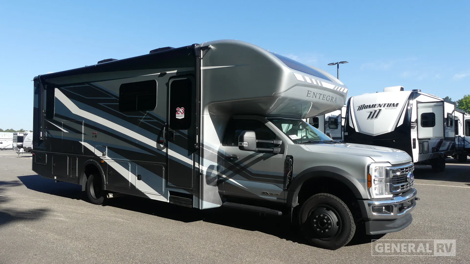 2026 Entegra Coach Esteem XL 32U - Photo 2