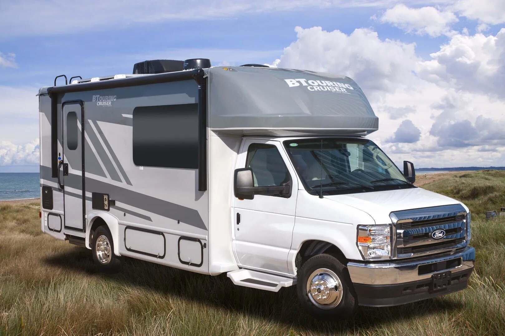 Gulf Stream BTouring Cruiser 5235 exterior