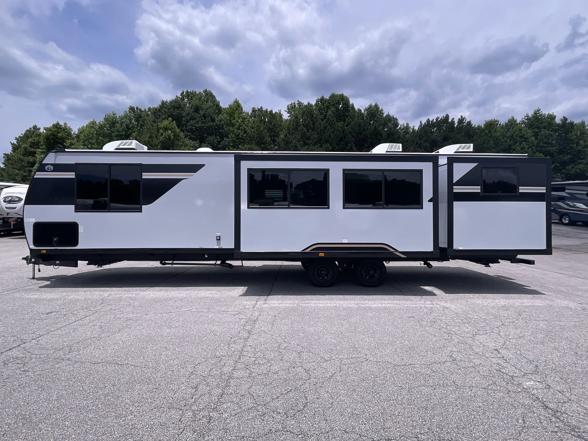 2027 Forest River Vibe 3400BH — off campside