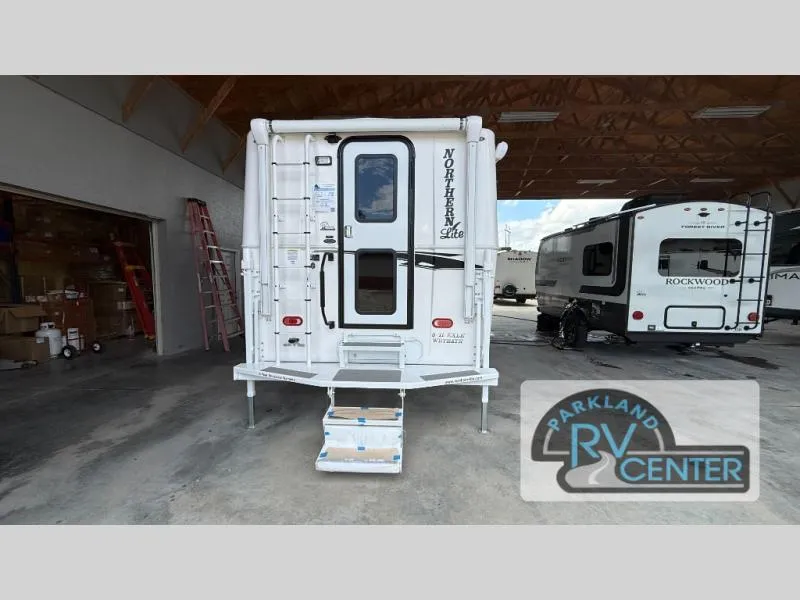 2027 Northern Lite Limited Edition 11EXLEWB - Main photo