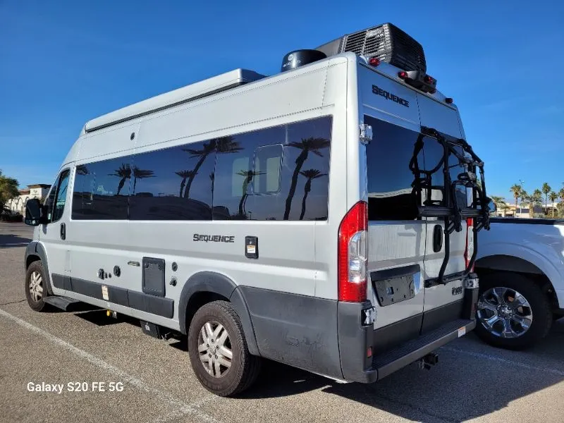 2023 Thor Motor Coach Sequence 20A - Photo 3
