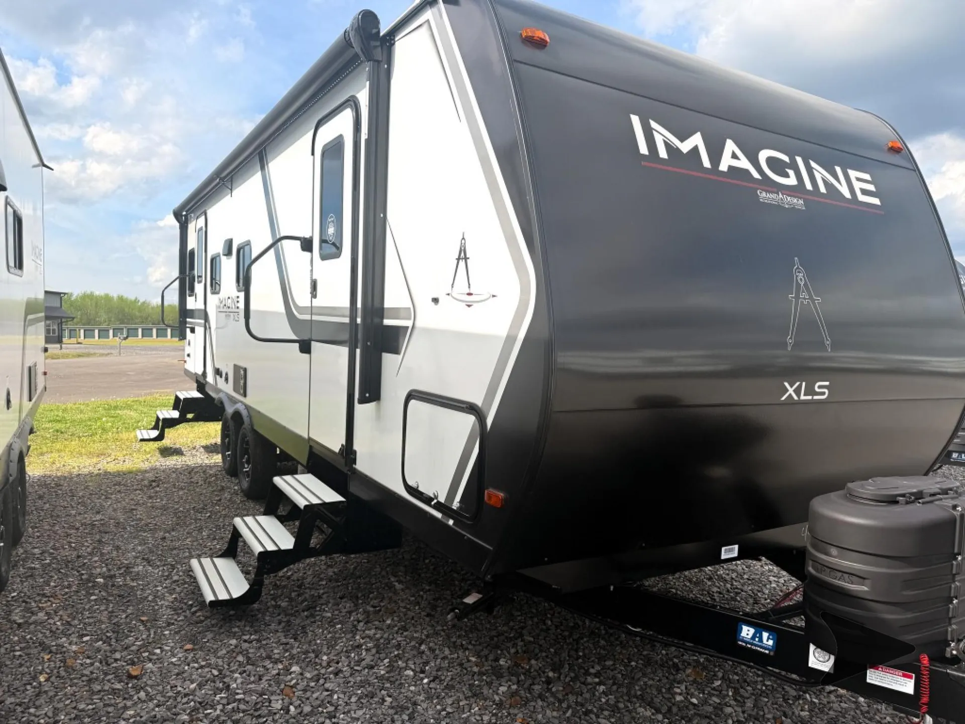 2026 Grand Design Imagine XLS 25RLE - Photo 2