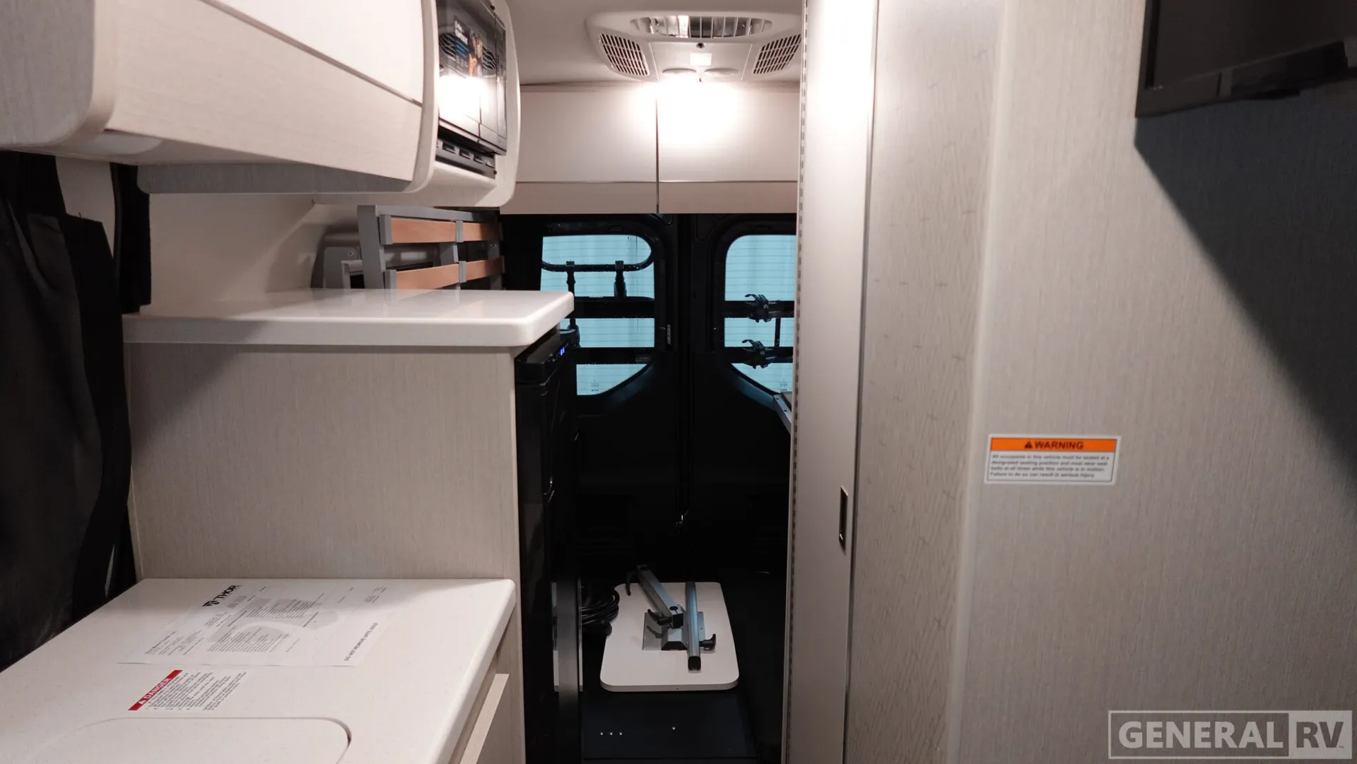 2026 Thor Motor Coach Sanctuary 19M - Photo 3