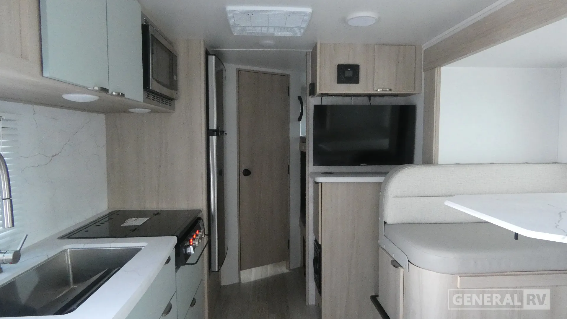 2023 Winnebago Micro Minnie 2306BHS - Photo 3
