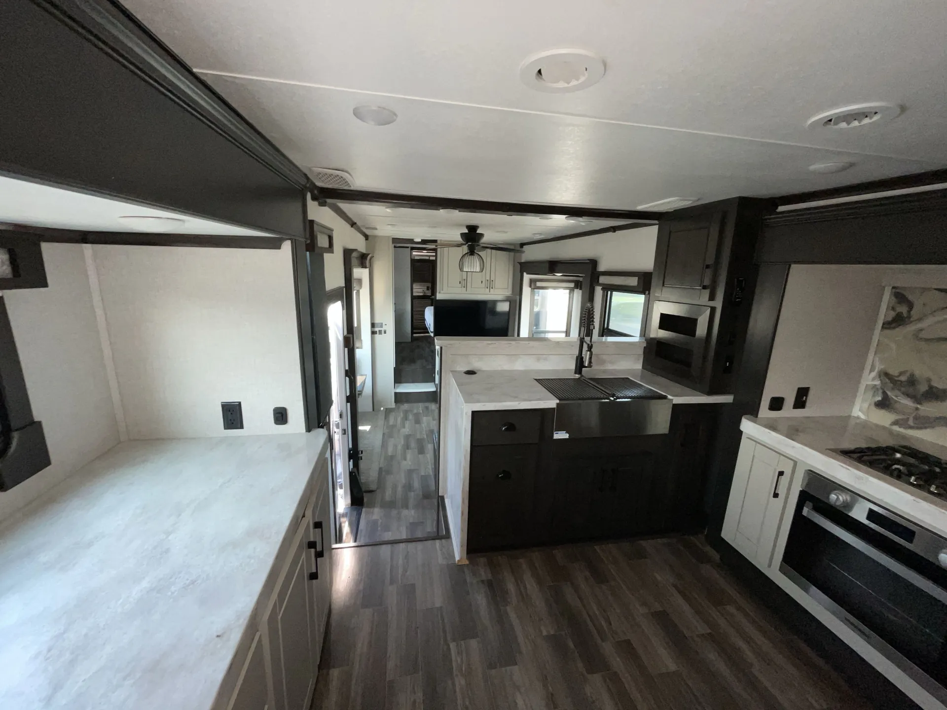 2020 crossroads Redwood 3981FK — living area main