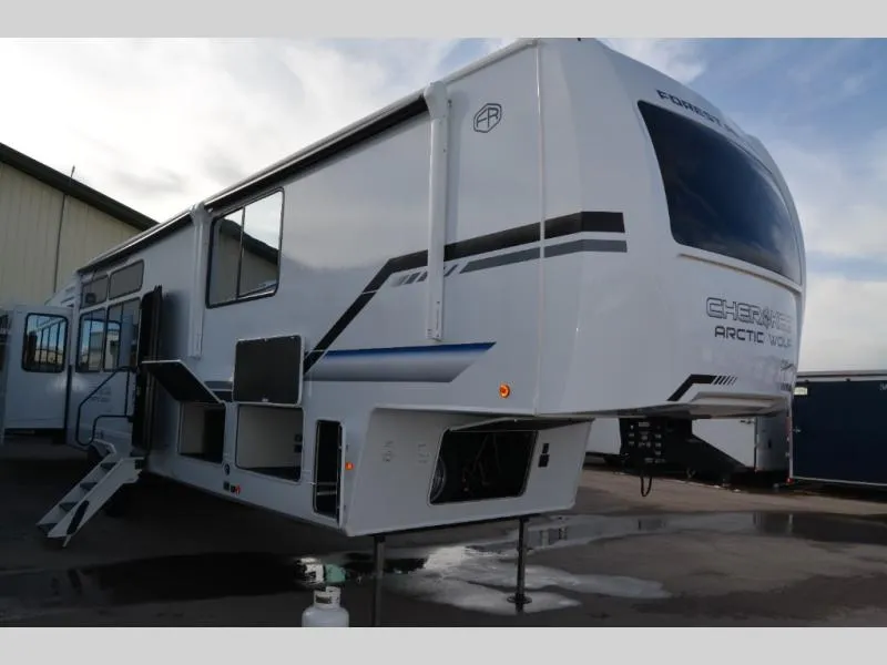 2026 Forest River Cherokee Arctic Wolf 38LEAHG - Photo 2