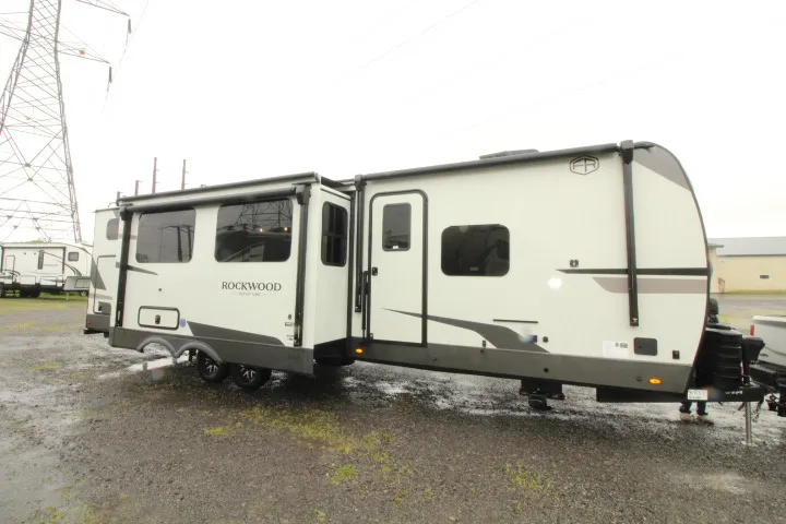 2026 Forest River Rockwood Signature 8336BH - Photo 3