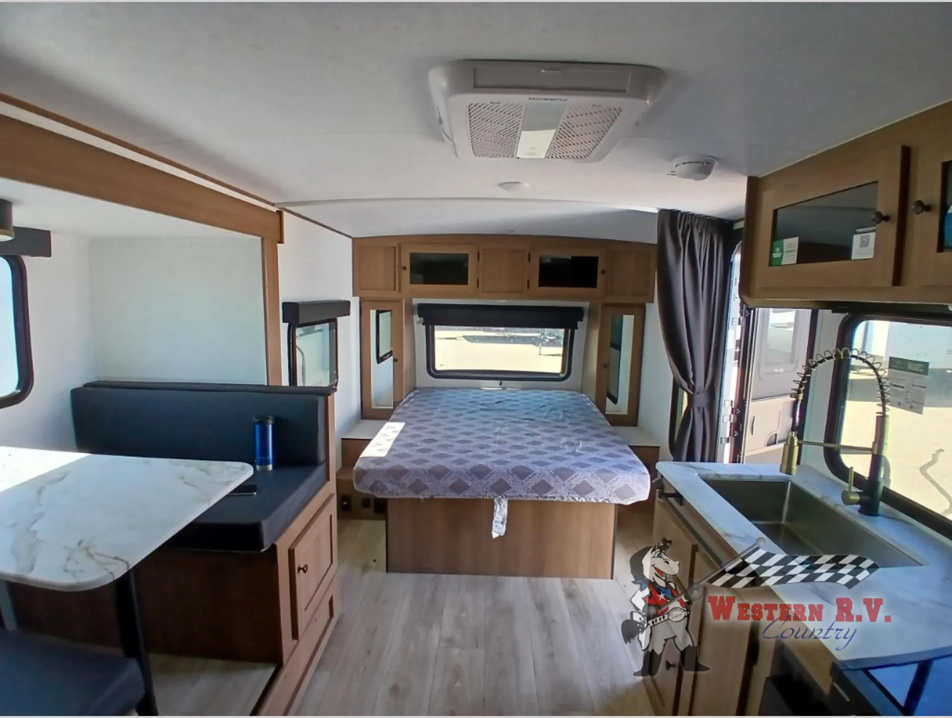 2027 Coachmen Apex 208BHS - Photo 3