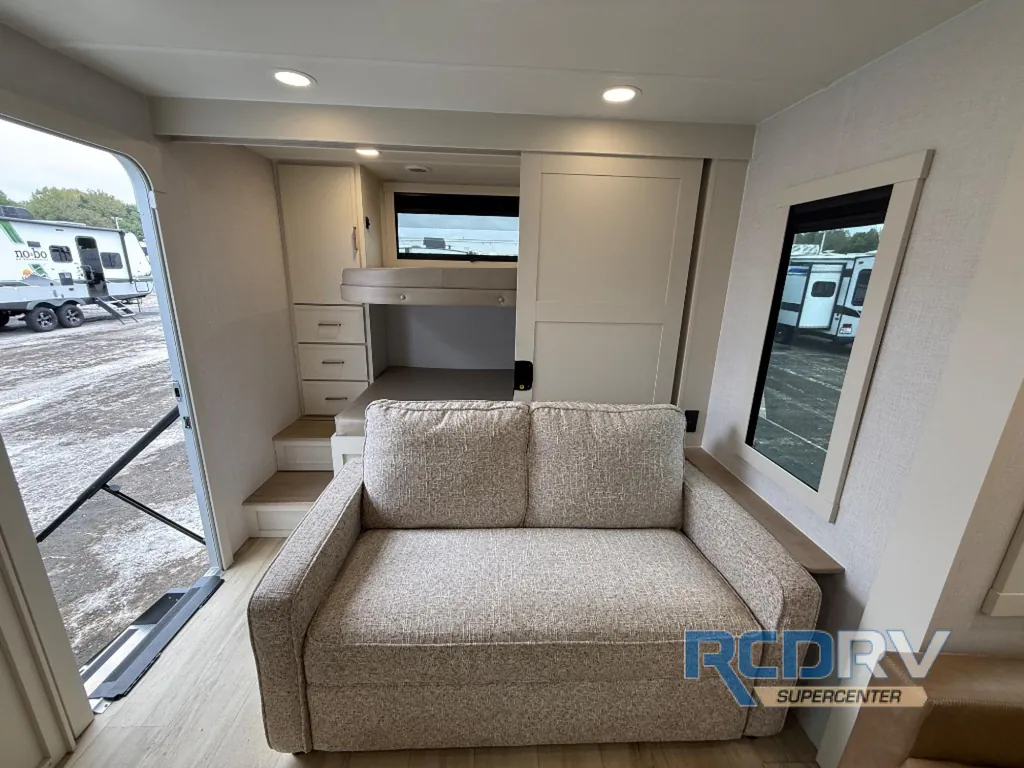 2026 Brinkley Model I 294, Photos photo 5