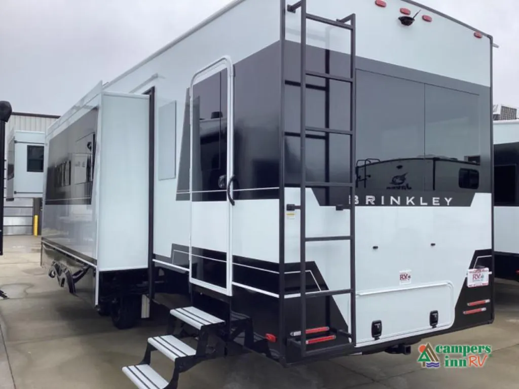 2026 Brinkley Model Z 3515, Photos photo 8