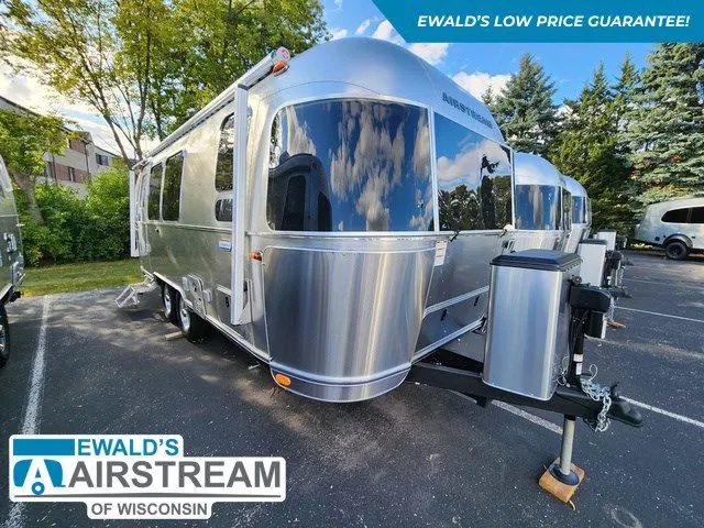 2025 Airstream International 23FB - Photo 2