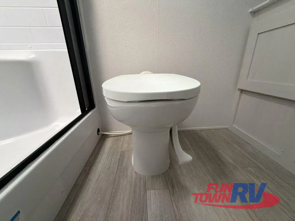 2026 Forest River Solaire 2580RBSS, Photos photo 32