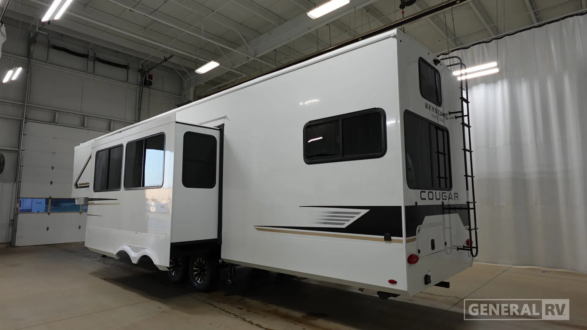2027 Keystone Cougar 364BHL - Photo 4