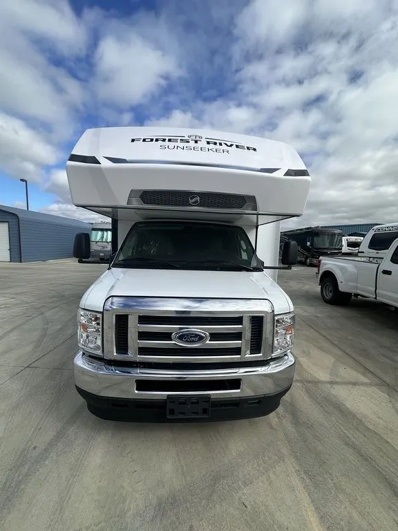 2026 Forest River Sunseeker 2150S LE - Photo 3