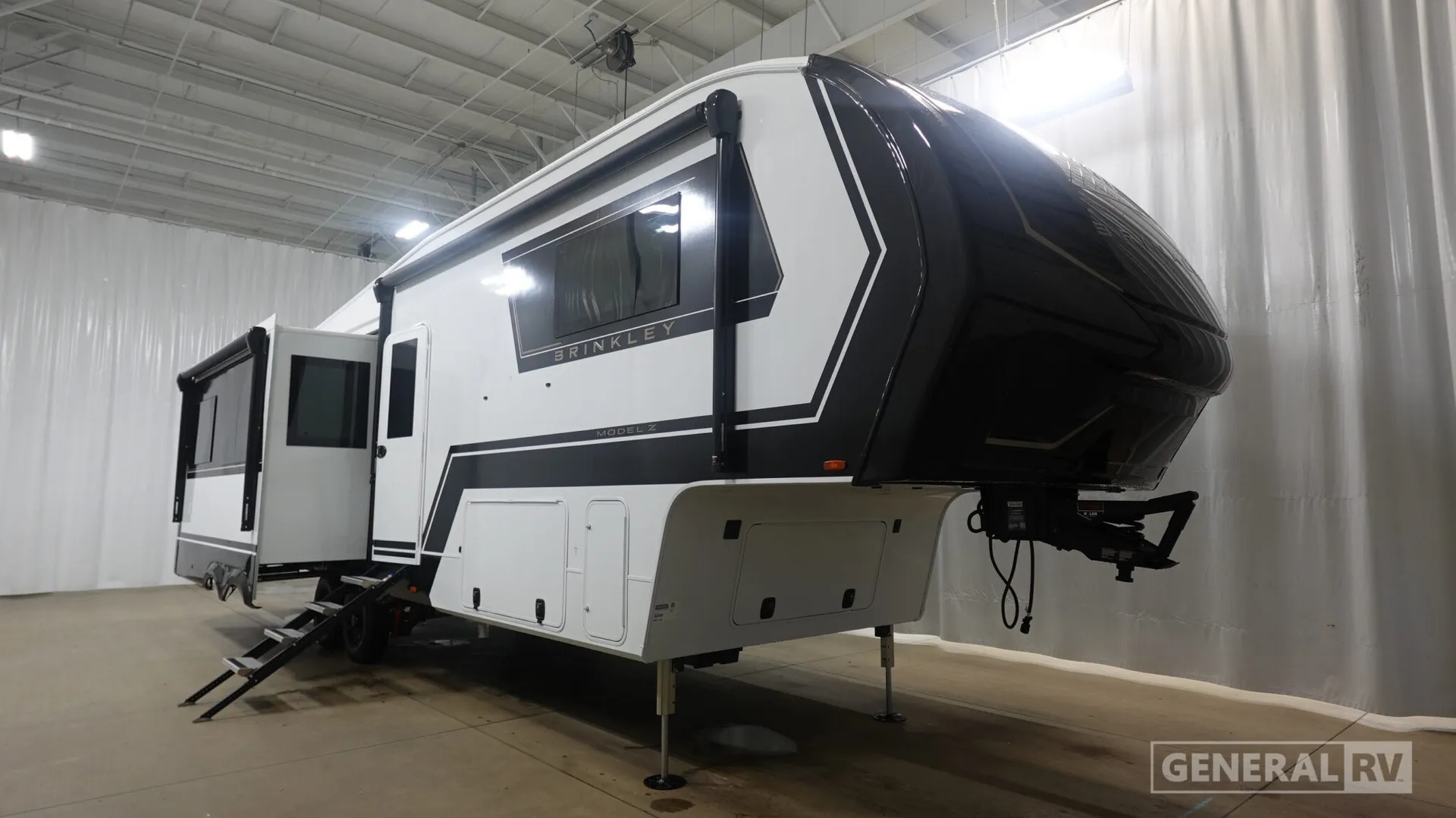 2026 Brinkley Model Z 3100 - Photo 2