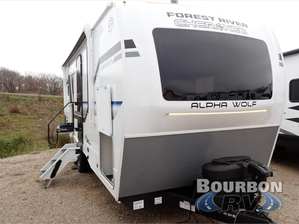 2026 Forest River Cherokee Alpha Wolf 21RB, Photos photo 6