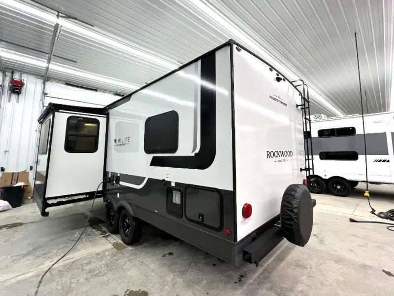 2026 Forest River Rockwood Mini Lite 2506FK — Photo 5
