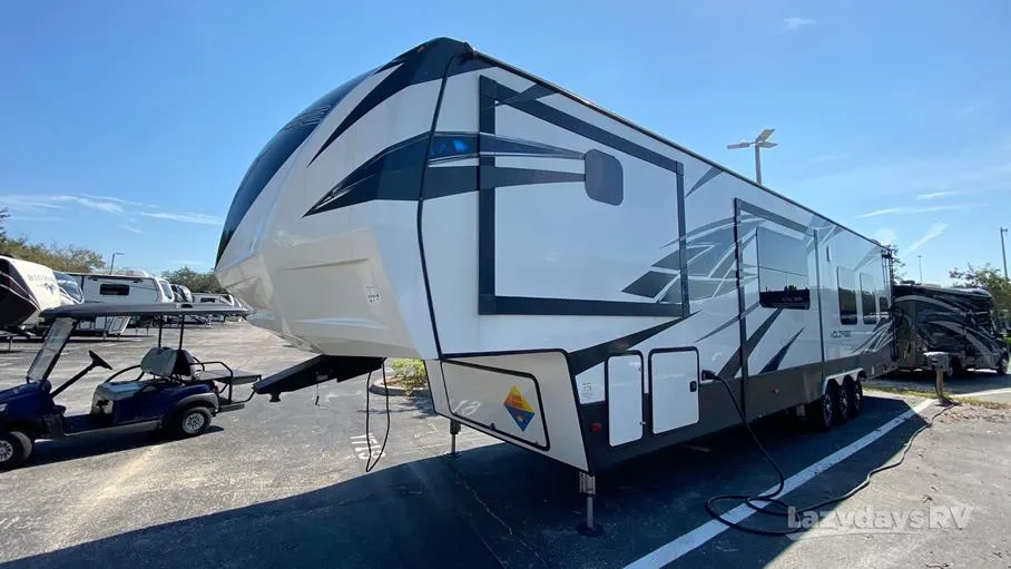 2018 Dutchmen Voltage V3815 - Photo 4