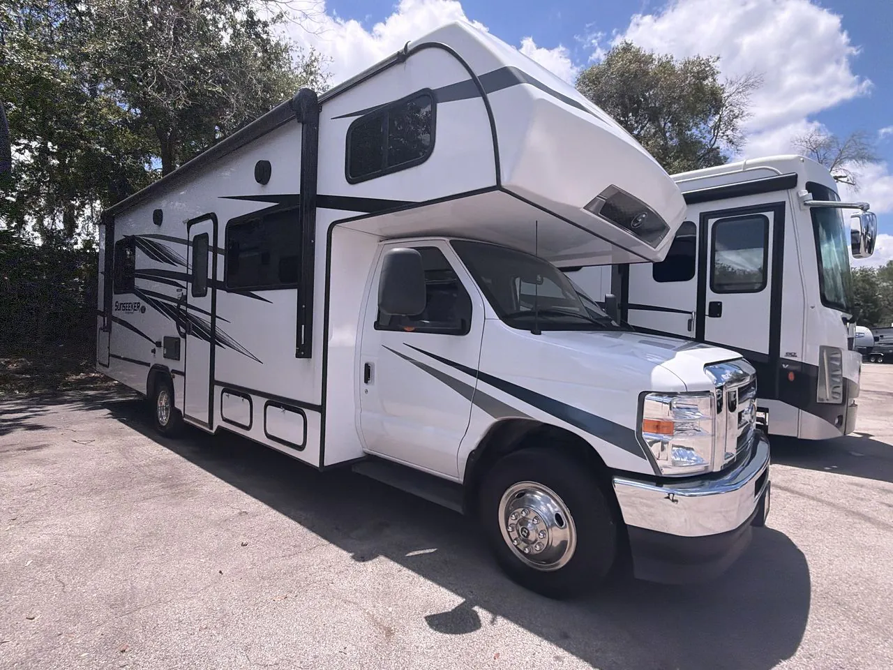 2024 Forest River Sunseeker LE 2950LE - Photo 2