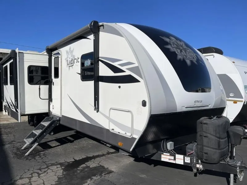 2021 Highland Ridge RV Mesa Ridge Limited 312BHS - Main photo