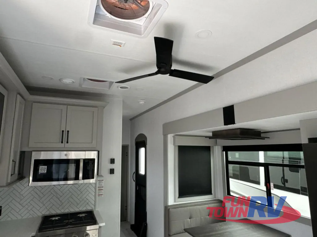 2026 Keystone Montana High Country 377FL, Photos photo 27
