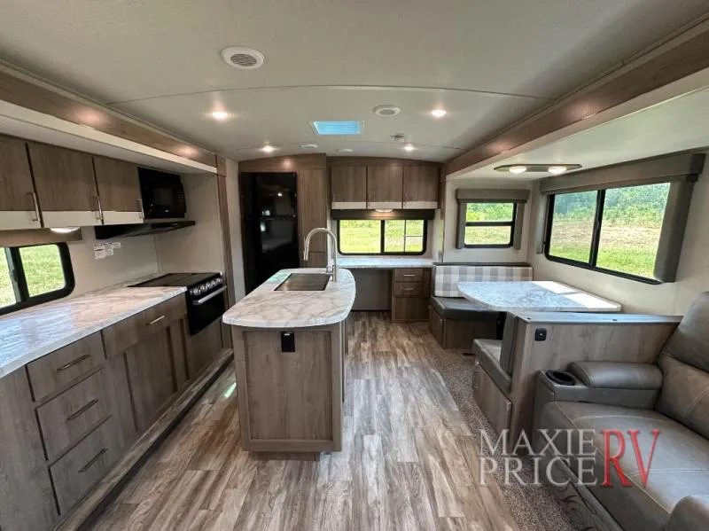 2022 Grand Design Imagine 2670MK - Photo 4