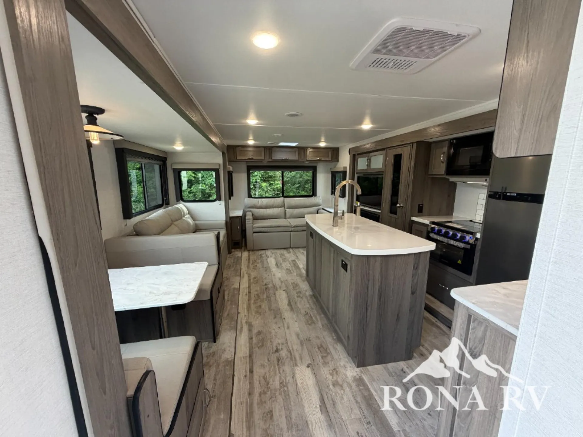 2026 Gulf Stream Envision 290RL - Photo 3