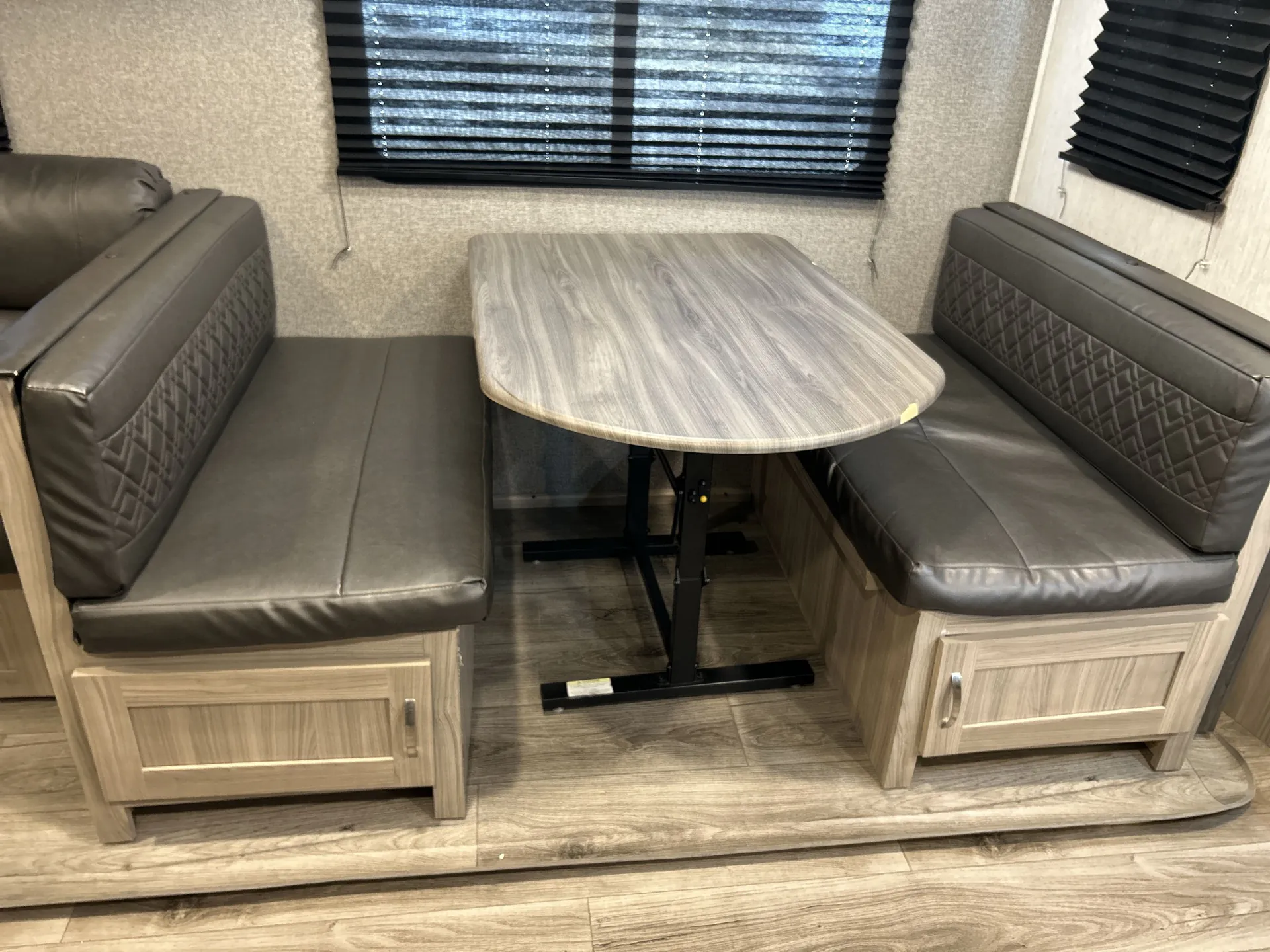 2021 Coachmen Freedom Express LTZ 259FKDS - Photo 4