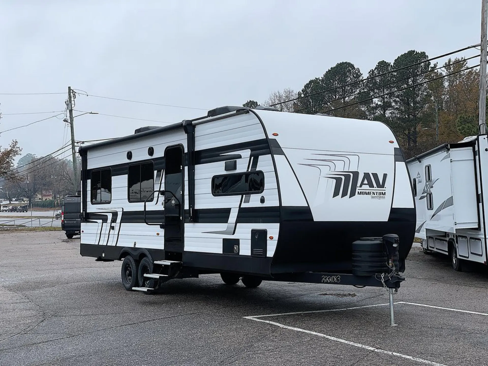 2025 Grand Design Momentum MAV 24MAV