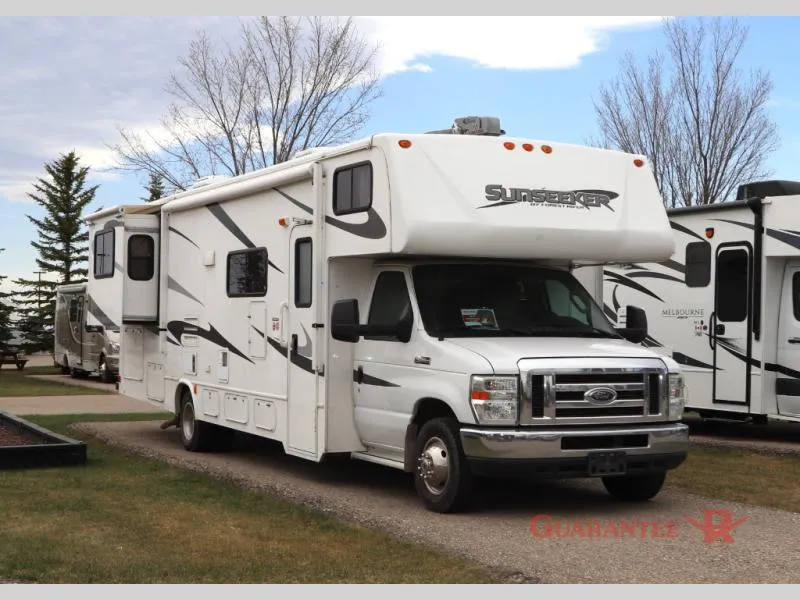 2012 Forest River Sunseeker 3010DS - Photo 2