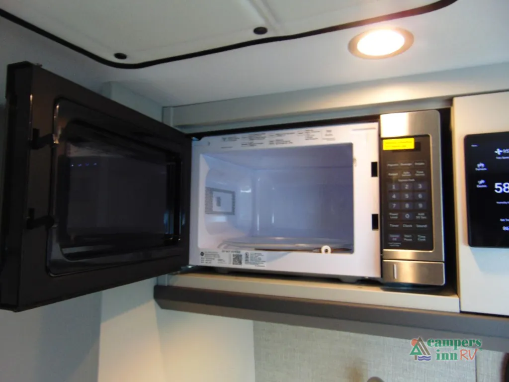 2024 Outside Van Approach 170, Photos photo 38