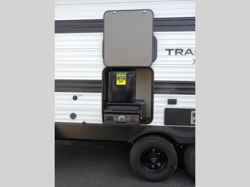 2026 Grand Design Transcend Xplor 27DBX - Photo 4