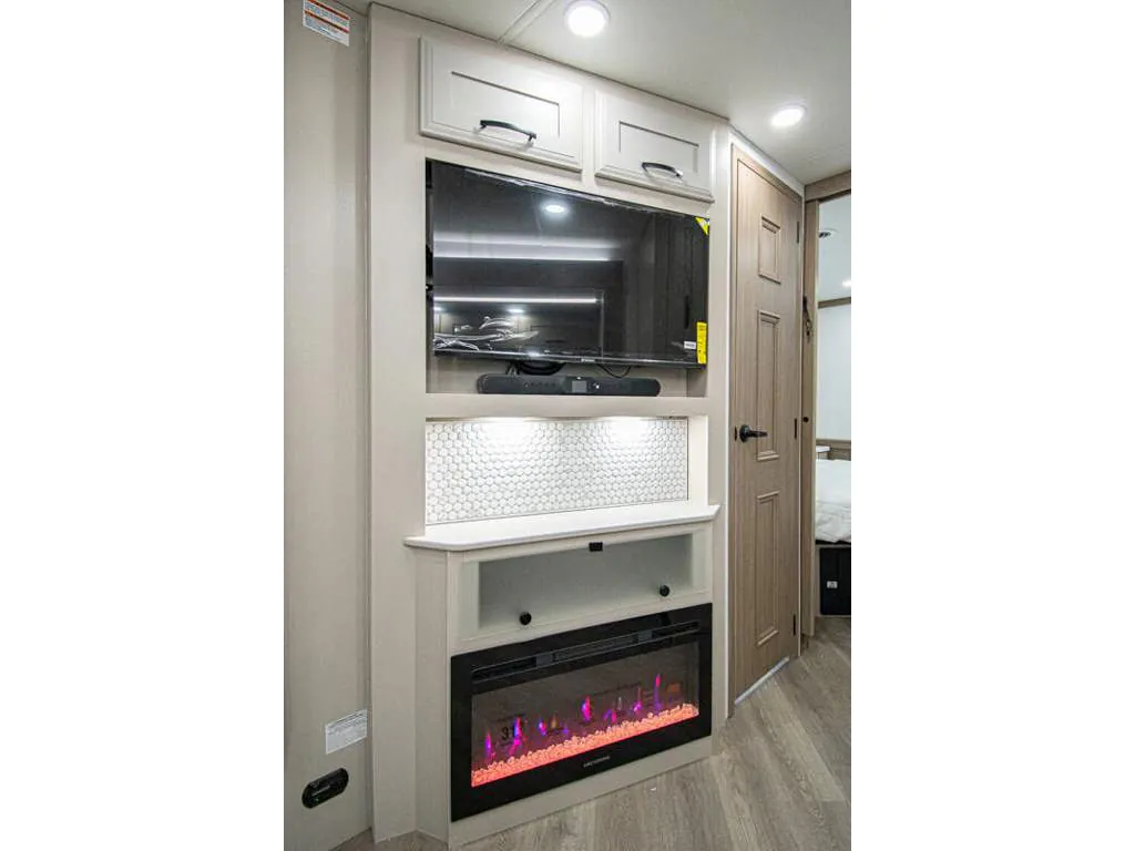 2027 Entegra Coach Emblem 36U, Photos photo 21
